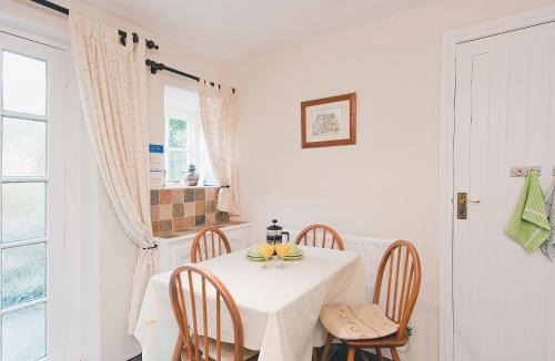 Bellerby House | Holly Cottage