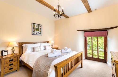 Honiton House | Holly Cottage
