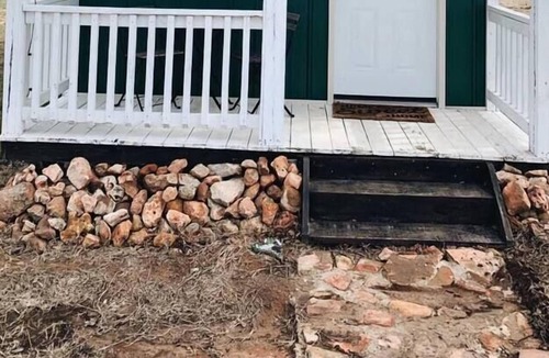 Rosston House | Holly-Day Tiny House