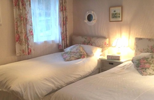 Sheffield Green Bed & Breakfast | Holly House