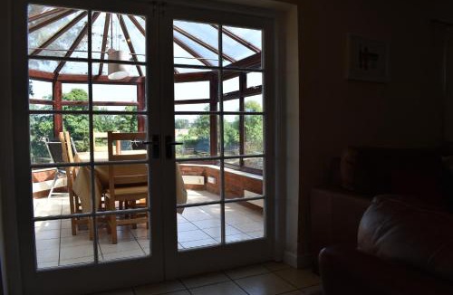 Bramerton House | Holly Lodge