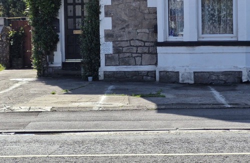 Weston-super-Mare House | Holly Lodge