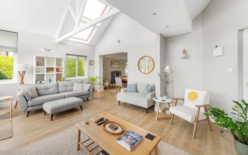 Waterhead House | Holly Nook