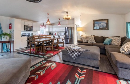 Tillamook House | Holly's house