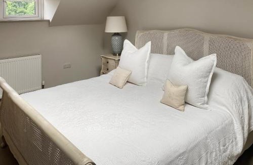 Ripley House | Holly Tree