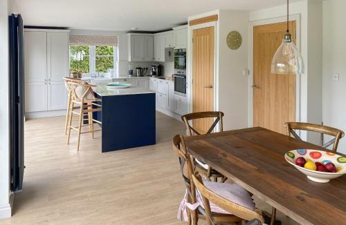 Ripley House | Holly Tree