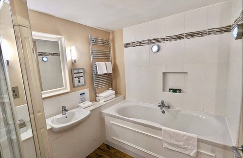 Kentallen Hotel | Holly Tree Hotel, Swimming Pool & Hot Tub