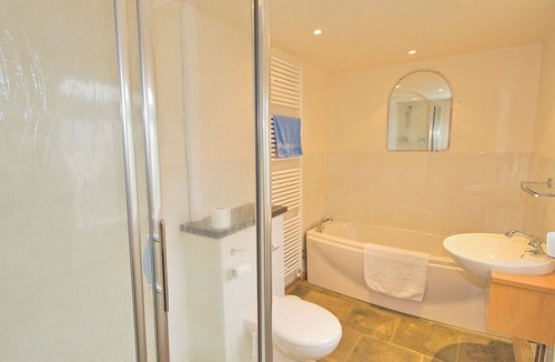 Cheddleton Cottage | Hollybush Cottage - E2800