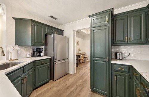 Tyler Villa | Hollytree Townhouse King Bed, Great Location! Golf