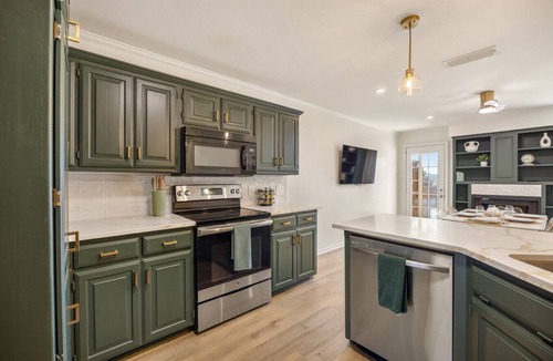 Tyler Villa | Hollytree Townhouse King Bed, Great Location! Golf