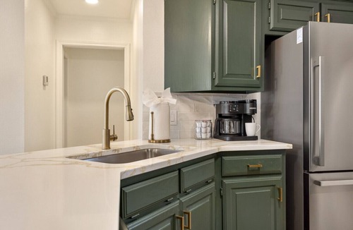 Tyler Villa | Hollytree Townhouse King Bed, Great Location! Golf