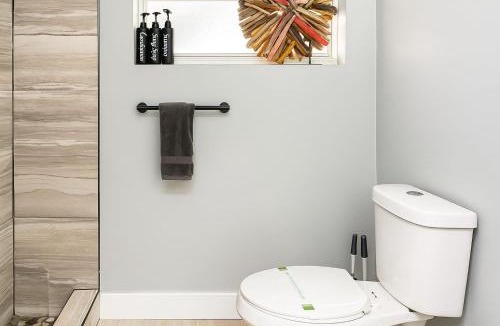 North Beach Apartment | Hollywood Beach 1BR | Near Dania Beach