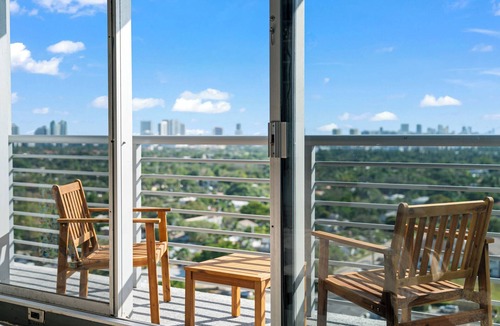 Downtown Hollywood Condo | Hollywood Beach Speakeasy Condo