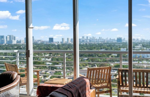 Downtown Hollywood Condo | Hollywood Beach Speakeasy Condo