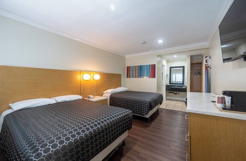 Little Armenia Hotel | Hollywood City Inn