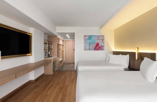 Hollywood Hotel | Hollywood FL Hotel Stay July 17 Near Miami Events