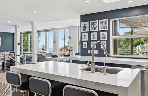 Hollywood Hills West House | Hollywood Hills 4BR | City Views by Colby & Conrad