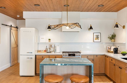Hollywood Heights House | Hollywood Hills Getaway 15% Off Flash Sale
