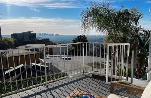 Hollywood Hills West House | Hollywood Hills "SkySuite Studio" - Sunset Strip- Best Location!