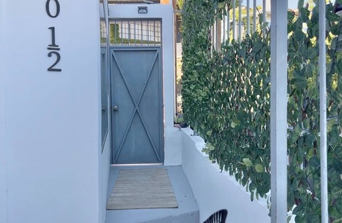 Hollywood Hills West House | Hollywood Hills "SkySuite Studio" - Sunset Strip- Best Location!