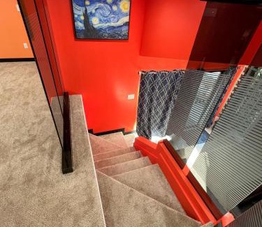 East Farmingdale Hotel | Hollywood Motel