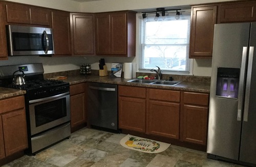 Racine House | Hollywood! Professionally Cleaned, Self Check In - Sleeps 10