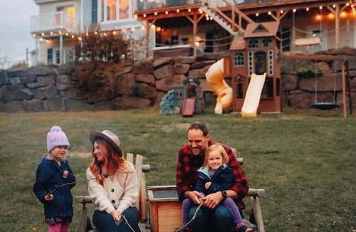 Grenville-sur-la-Rouge Ski Chalet | Hollywood/Spa, Billiards, Games/18 Guests