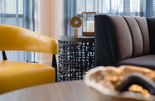 Central Area Hotel | Holman Riverfront Park Hotel Salem, Tapestry By Hilton