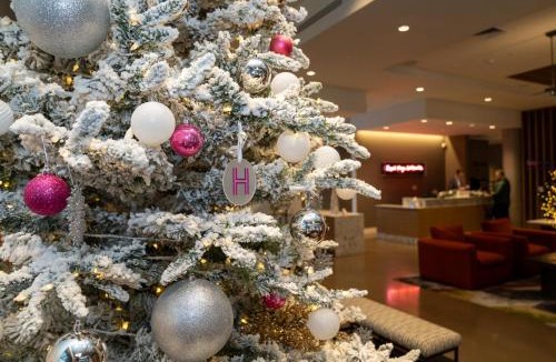 Central Area Hotel | Holman Riverfront Park Hotel Salem, Tapestry By Hilton