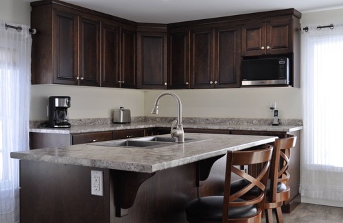 Summerside Hotel | Holman's Heritage Suites