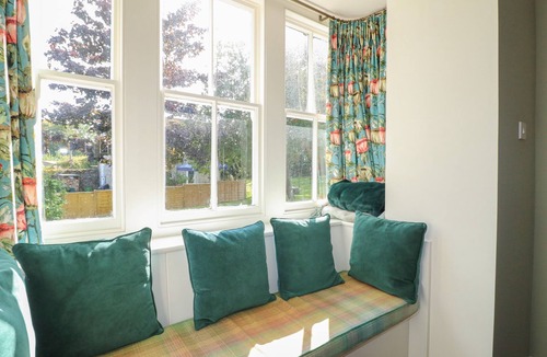 Great Longstone Cottage | Holmefield