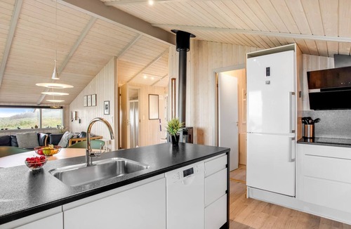 Sjaelborg House | "Holmwith" - 50m from the sea by Interhome
