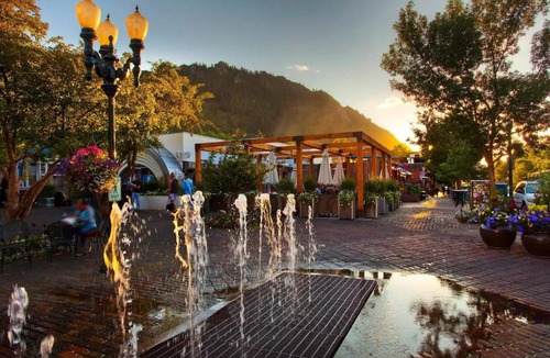 Aspen House | HOLT - Billionaire Mountain
