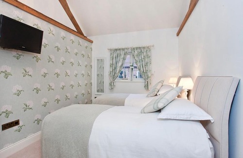 Low Catton House | Holtby Grange Cottages