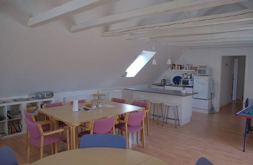 Dronninglund Bed & Breakfast | Holtegaard Bed & Breakfast