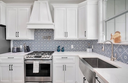 Leeward Sands House | Holy Moly by Silver Sands Vacation Rentals