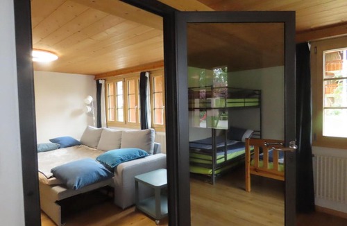 Goldswil Apartment | Holzhaus bei Interlaken