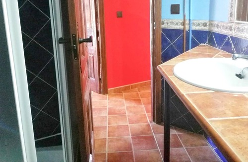 San Martin de Valdeiglesias Apartment | Homerez - Appartement for 5 ppl. with terrace at San Martín de Valdeiglesias