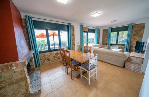 Sant Cebria de Vallalta Villa | HomeHolidaysRentals Wylla - Costa Barcelona