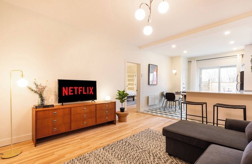 Hochelaga-Maisonneuve Apartment | HOMA-Comfort&Style-1BR-Spacious-Natural Light-FeelHome-A/C-SelfCheckIn-Metro