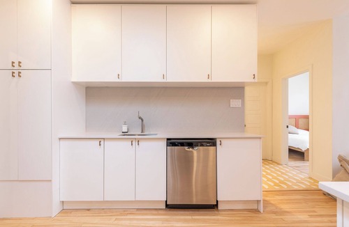 Hochelaga-Maisonneuve Apartment | HOMA-Comfort&Style-1BR-Spacious-Natural Light-FeelHome-A/C-SelfCheckIn-Metro
