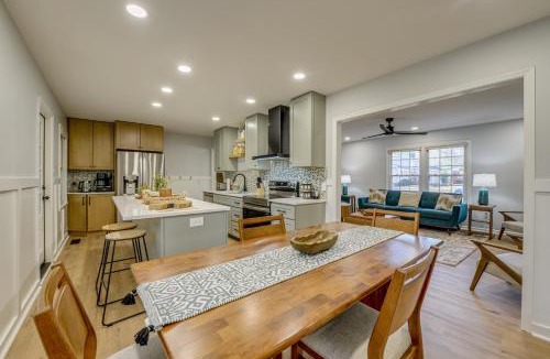 Cary House | Home 1 Mi to Dtwn Cary! Easy Commute to Triangle