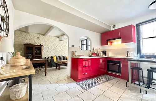 Chateauneuf-du-Pape Cottage | Home 12 les Vignes Gite