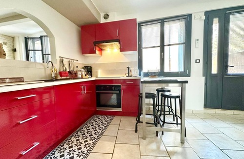 Chateauneuf-du-Pape Cottage | Home 12 les Vignes Gite