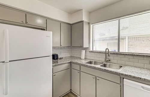 West Arlington House | Home 4 Mi to AT&T Stadium: Bring Your Pets!