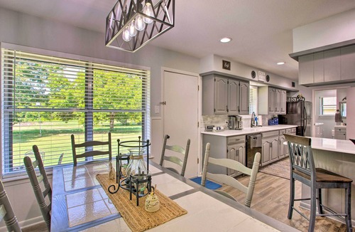 McKinney House | Home 4 Mi to Dtwn McKinney! Game Room & Fireplace