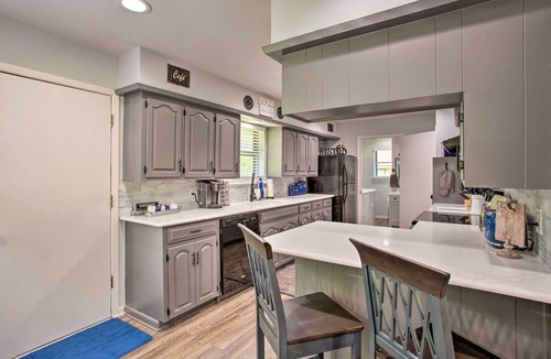 McKinney House | Home 4 Mi to Dtwn McKinney! Game Room & Fireplace