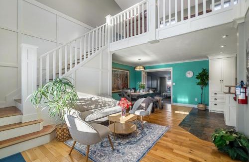 Northwest Calgary House | Home Alone Retreat