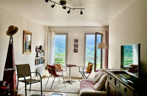 Roquefixade House | Home and garden located in village character - panoramic view