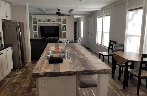 Paris House | Home at M&M Meadows
